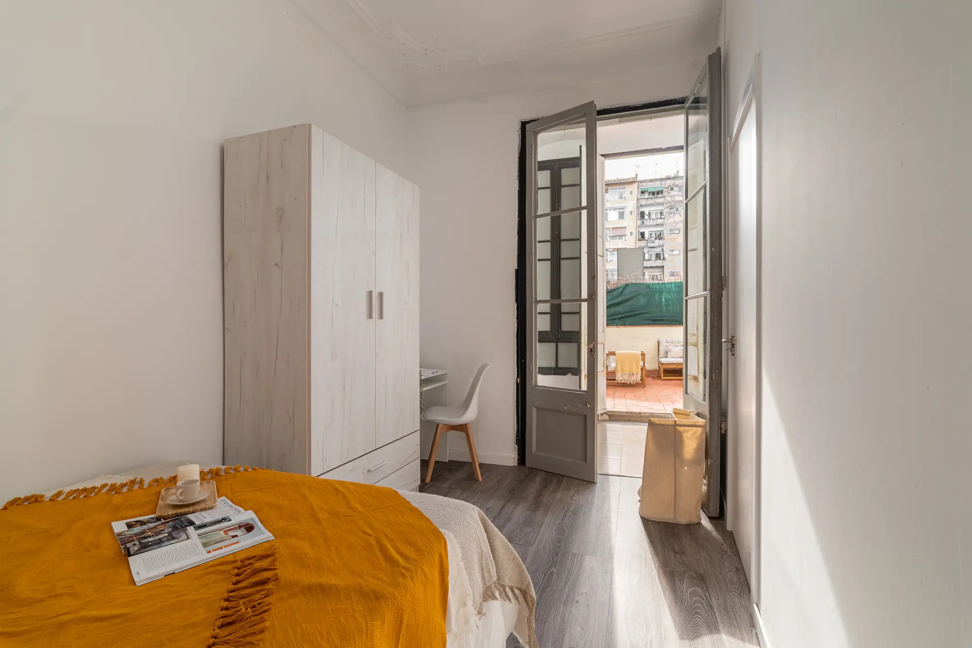 Private room in Barcelona photo 2