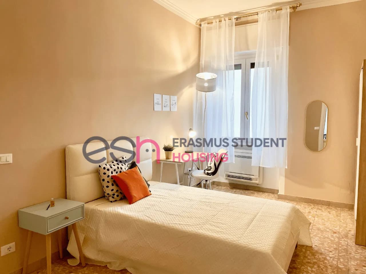 Room in Florence