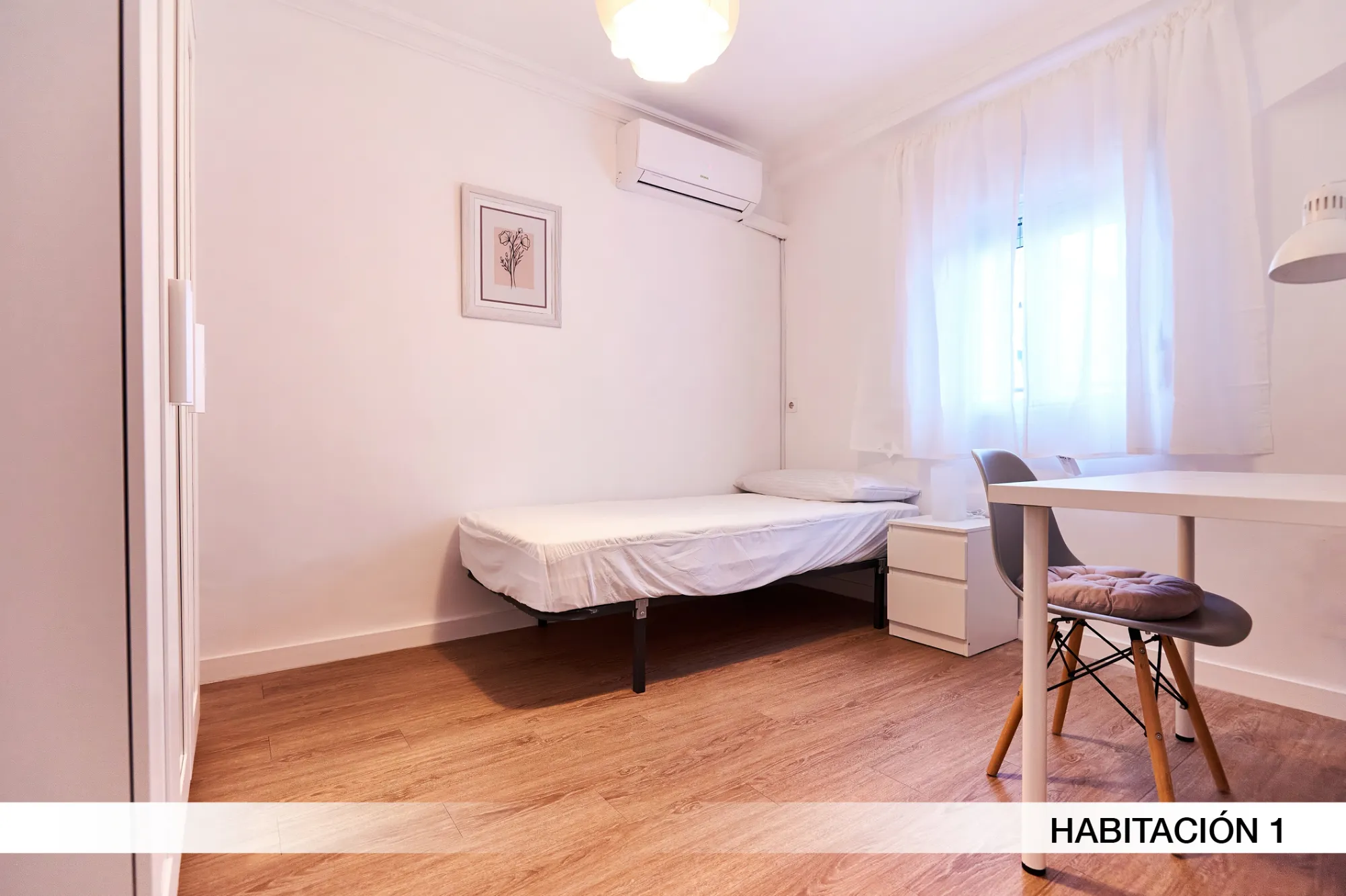 Room in Seville